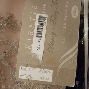 Disney Kirstie Kelly wedding dress size 12